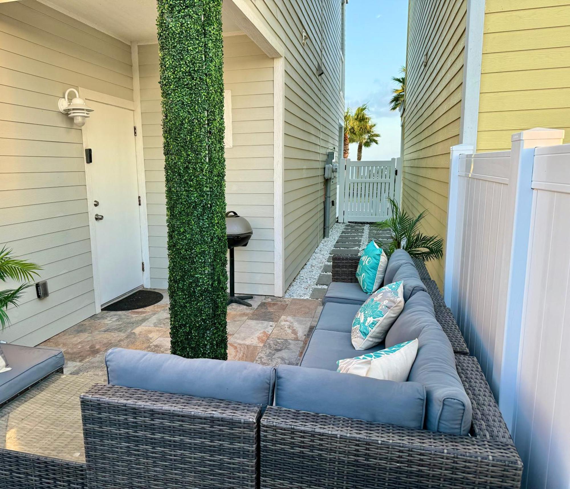 Bayfront Cottage- Pool - Hot Tub - Close To Beach Port Isabel Exterior photo